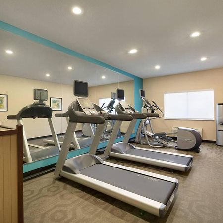 Fairfield Inn & Suites Bismarck South Exteriör bild
